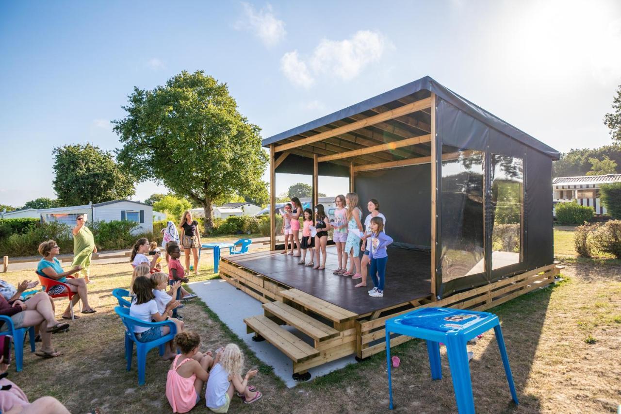 Camping Les Brillas Les Moutiers Kültér fotó