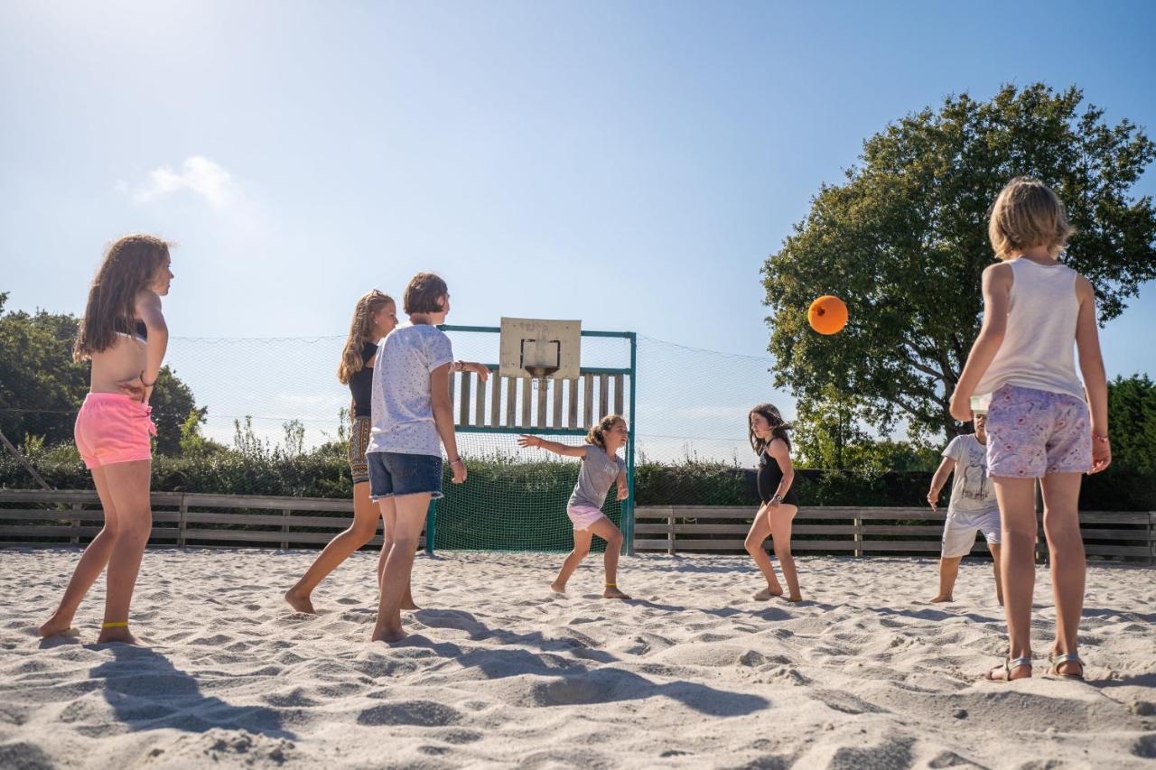 Camping Les Brillas Les Moutiers Kültér fotó
