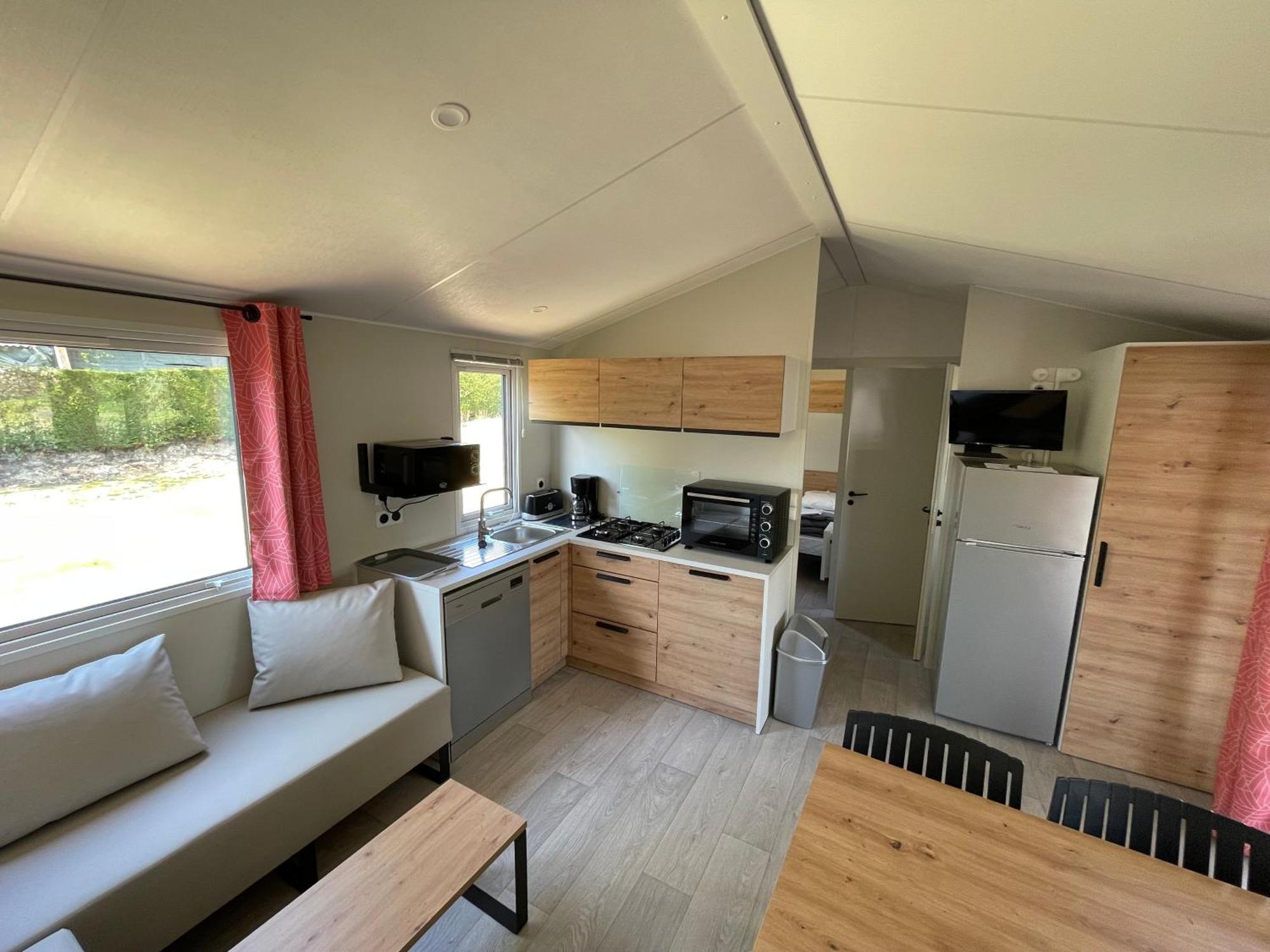 Camping Les Brillas Les Moutiers Kültér fotó