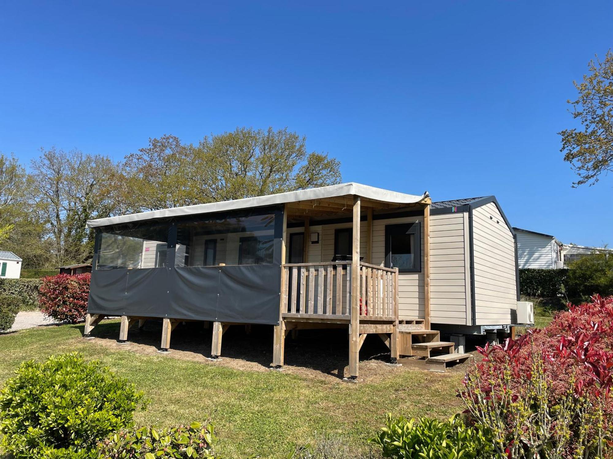 Camping Les Brillas Les Moutiers Kültér fotó